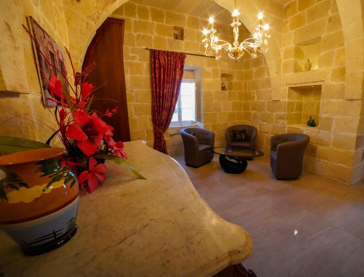 Sant Anton Tal-Qabbieza Farmhouse Villa Kerċem Eksteriør billede