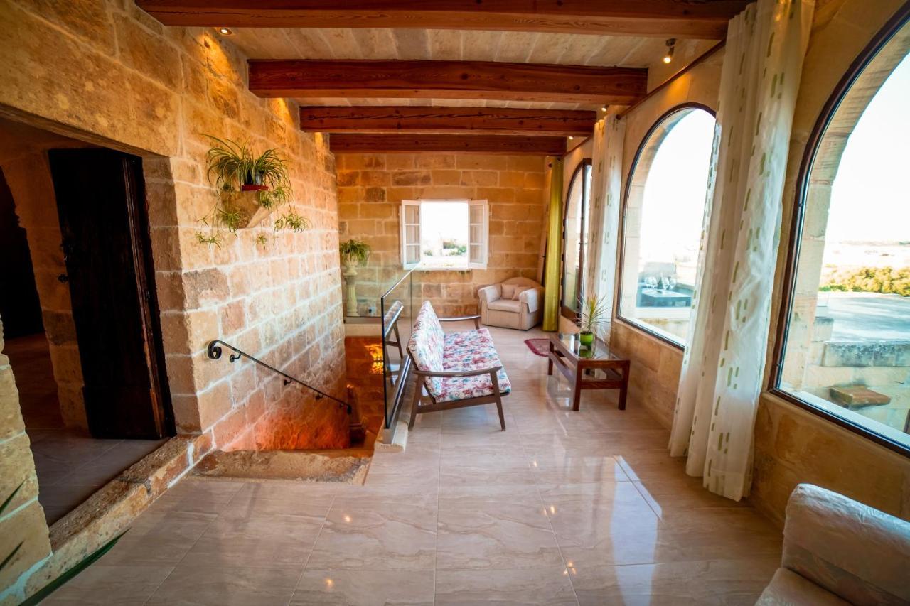 Sant Anton Tal-Qabbieza Farmhouse Villa Kerċem Eksteriør billede